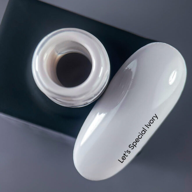Nails of the day Let's special Ivory-073